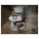 Vintage Mixwell mixer. Needa a cord