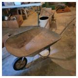 Wheelbarrow - solid rubber wheel