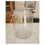 13" tall 9" diameter anchor hocking heritage hill