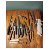 Kitchen knives assorted, electric carving knife