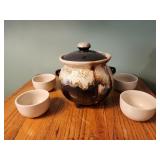 Pottery cauldron with lid crock , bowls