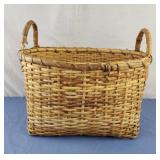 Large basket 18x11x15 one handle unraveling