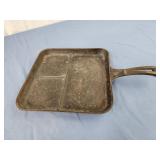 Wagnerware bacon and egg breakfast skillet cast