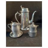 Misc hinged pewter creamers and tea pitcher