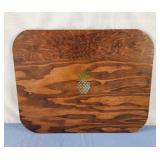 18x14 cutting board with pineapple decor