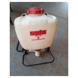 Solo backpack 3 gal sprayer