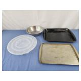 Baking pans, strainer, plastic jello mold