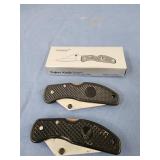 2 Chakoo pocket knives , 1 new, 1 rusty