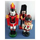 Misc nutcrackers. Cat and horse need minor