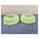 2 tupperware jello molds