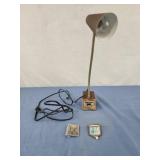 MCM Tensor Adjustable Gooseneck working