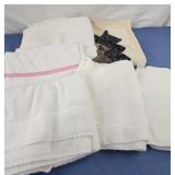 5 towels 2 washcloths white