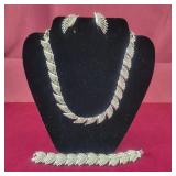 Silver colored Necklace, Bracelet and earrings