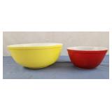 Pyrex  Large Primary YELLOW Nesting Mixing Bowl