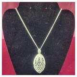 White Necklace with Pendant- all metal