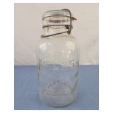 Atlas large canning jar clear glass has crack