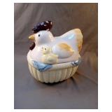 Vintage chicken with chick cookie jar