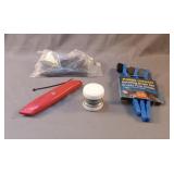 Rolling knife sharpener, utility knife, detailing