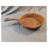 Benjamin & Medwin cast iron pan 8 x 1.5