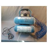 Campbell Hausfeld air compressor 110 max psi.