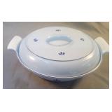 DRU Holland Blue Tulip Enameled divided