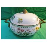 3 qt. Regency Club Enamelware Flowered