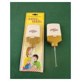 Cream your coffee with Moca Crem vintage stirrers