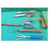 Handheld gardening tools