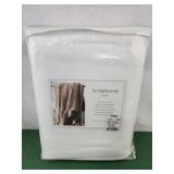 Liz Claiborne twin blanket white