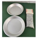 2 Wear-Ever aluminum pie plates 9x1.5 and pie