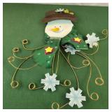 HOUSE OF LLOYD METAL SNOWMAN CHRISTMAS CARD WALL