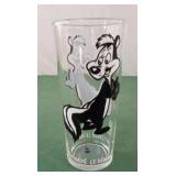 1973 "Pepe Le Pew" collector drinking glass by