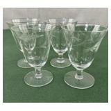 Set of 4 etched wine glasses 3.5ï¿½ tall