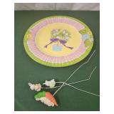 13" Easter plate and 3 bunnies for decor