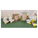 2 resin photo frames and duck decor