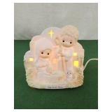 Precious Moments lighted the first Noel night