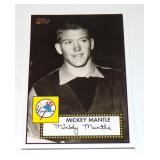 Topps Mickey Mantle 1952 Style Baseball Card MMS7