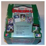 Vintage 1992 Fleer Baseball Wax Box with Cards -