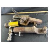 5 hitch parts for trucks/trailers