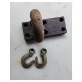 Industrial tow eye, hooks