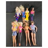 Vintage barbies and Ken dolls lot of 8