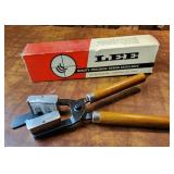 LEE BULLET MOLD bullet casting