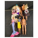 Vintage 5 barbie dolls 3 ken dolls
