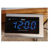 RCA alarm clock digital clock radio