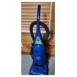 Bissell powerforce vacuum works
