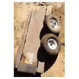 Creeper (has no wheels) and tires