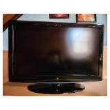32" Westinghouse tv no remote powers on