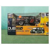 Dub City 2001 Chevy Astro Van 1:24 Jada toys open