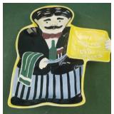 Houston Harvest chef serving tray