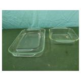 Pyrex glass casserole bowls